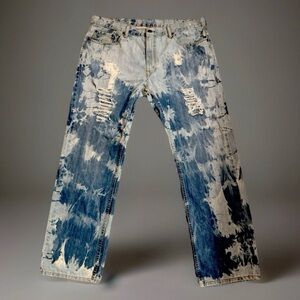 Levi’s Bleach Dye 36x32 Men’s Jeans 
Waist-19.5” (39) /Inseam- 30.5” /Cuff- 9”